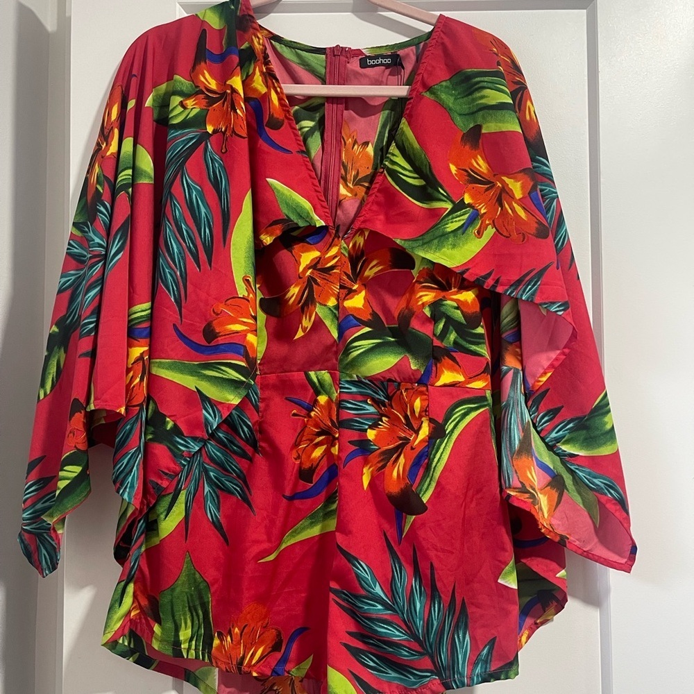 Boohoo Tropical Red Floral Romper